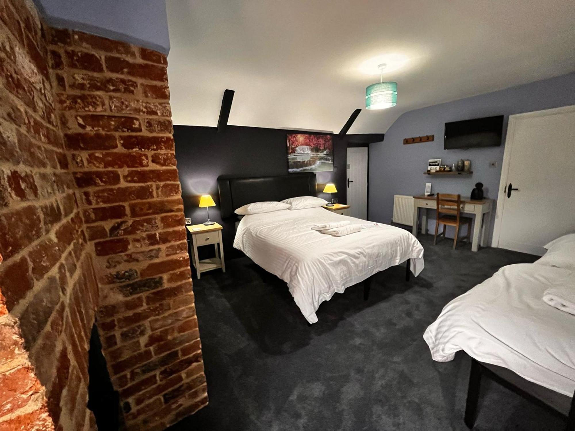 Axbridge Old Manor House Bed & Breakfast エクステリア 写真