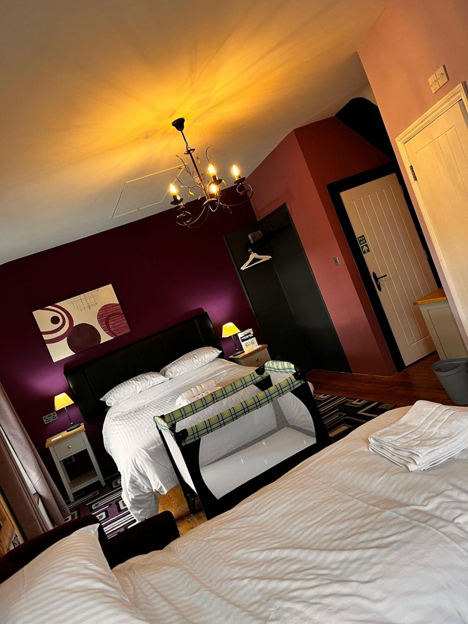 Axbridge Old Manor House Bed & Breakfast エクステリア 写真