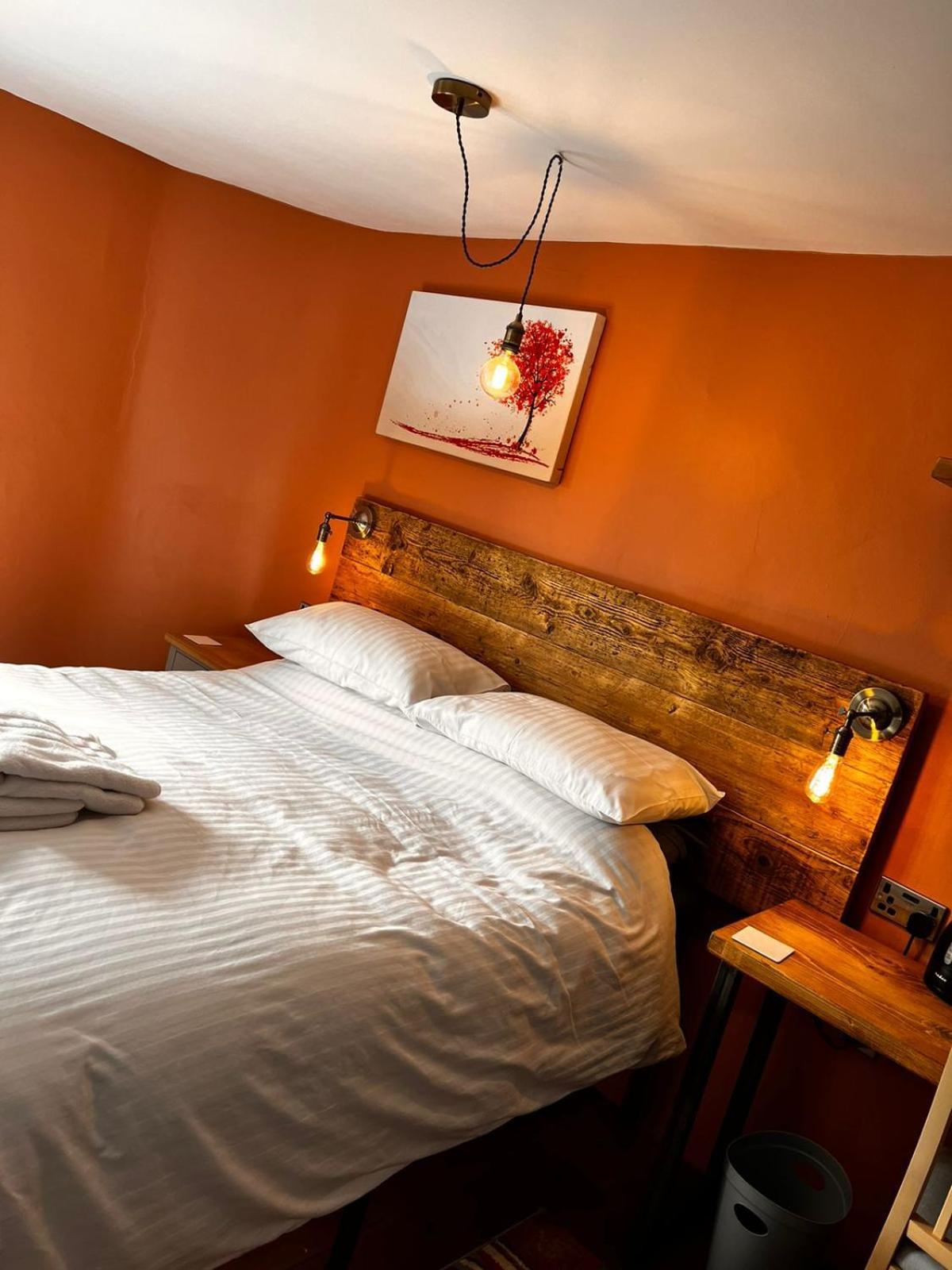 Axbridge Old Manor House Bed & Breakfast エクステリア 写真