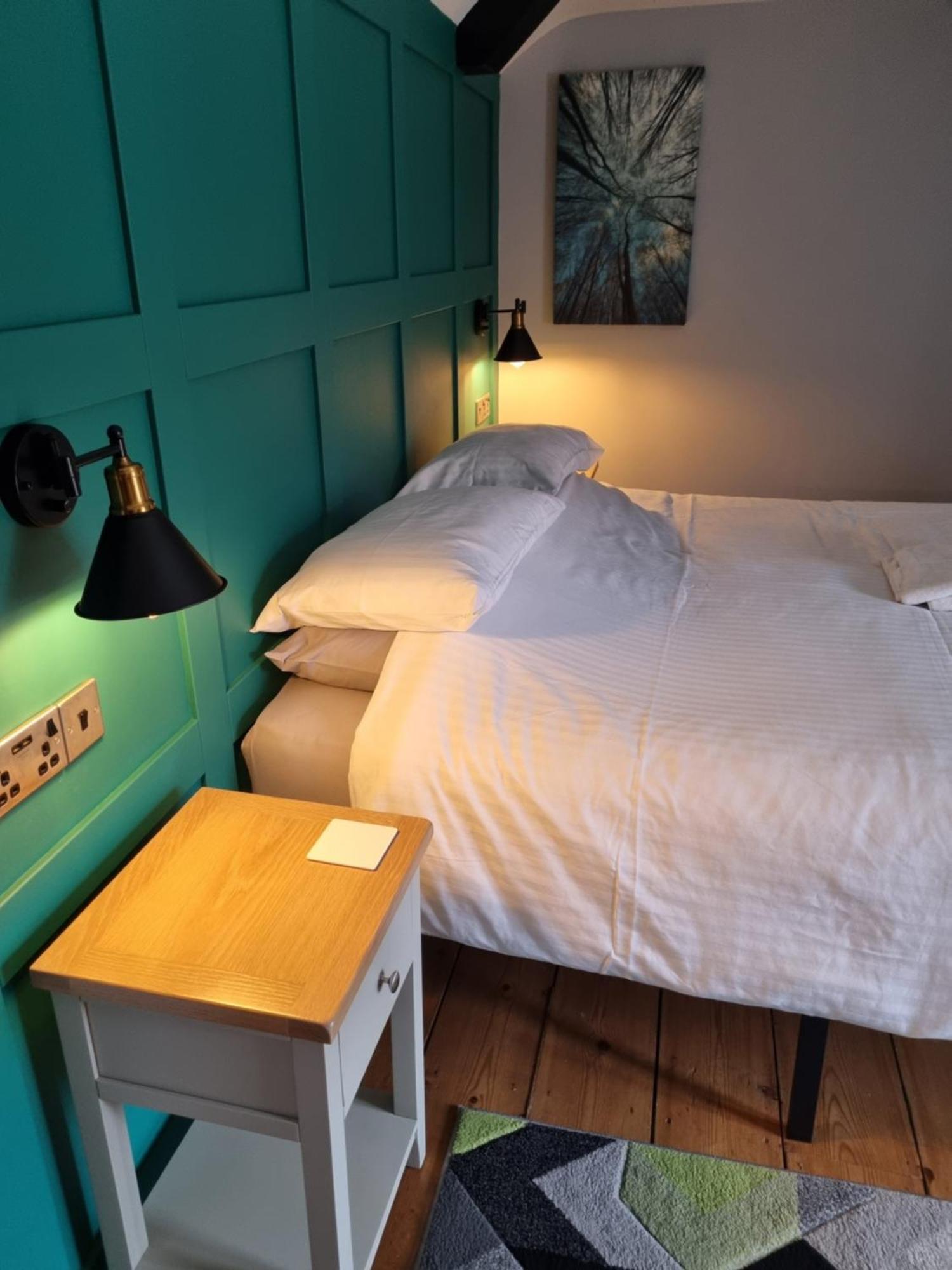 Axbridge Old Manor House Bed & Breakfast エクステリア 写真