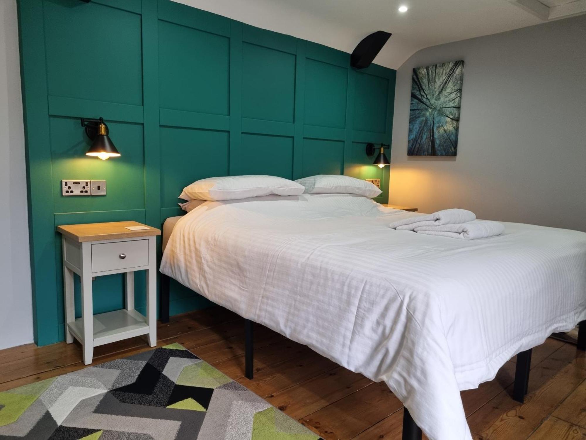 Axbridge Old Manor House Bed & Breakfast エクステリア 写真